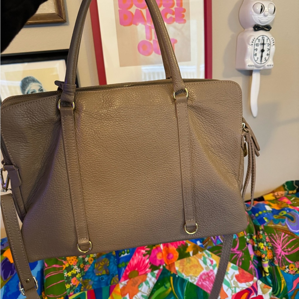 Elegant Taupe Leather Briefcase/Bag